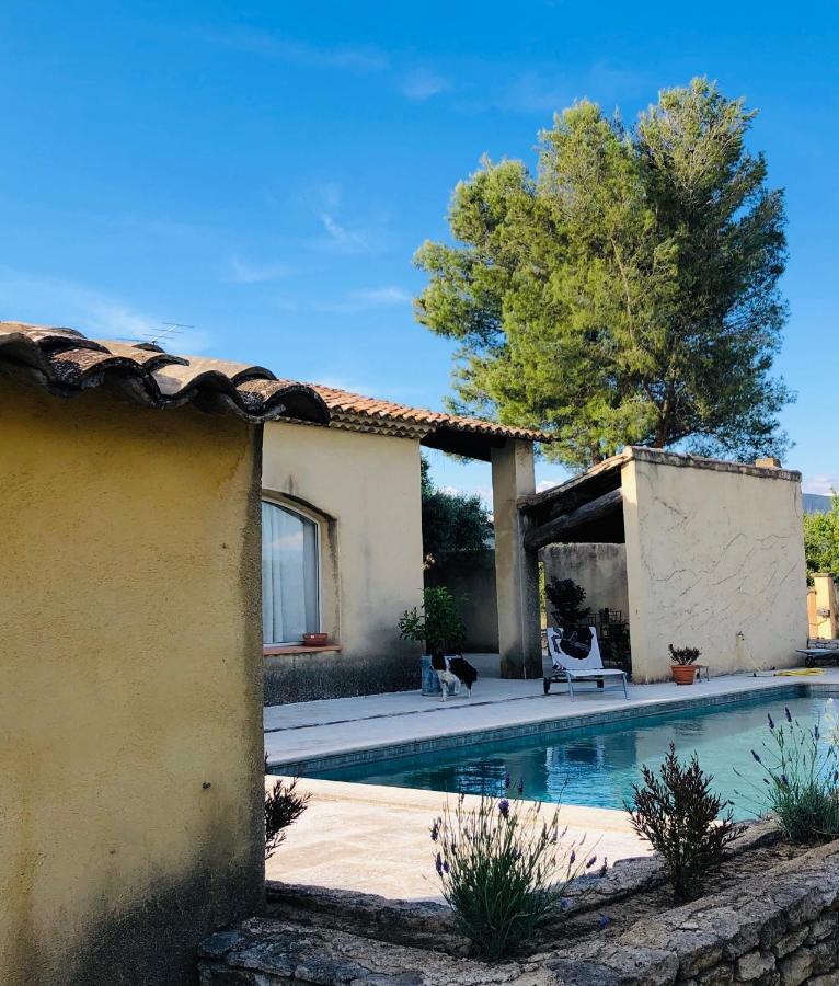 Villa dans le LUBERON à 2 km de LOURMARIN Lauris Exterior foto