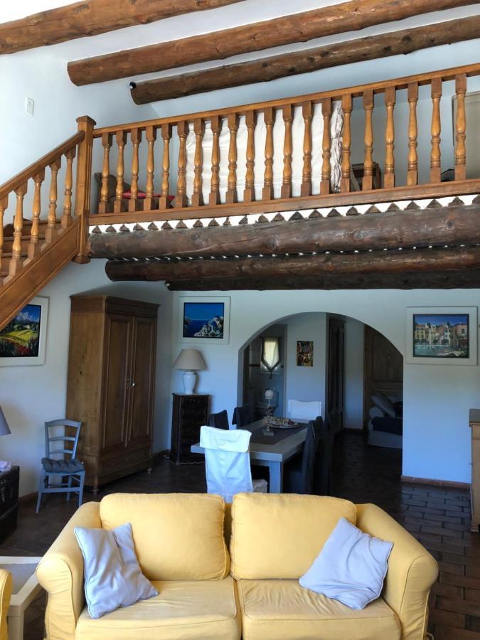 Villa dans le LUBERON à 2 km de LOURMARIN Lauris Exterior foto