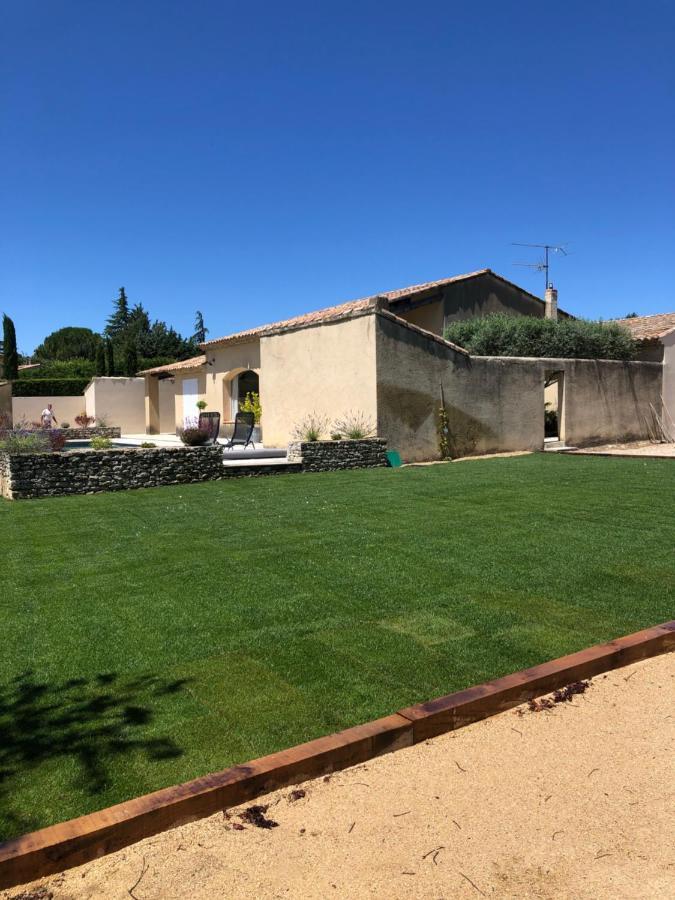 Villa dans le LUBERON à 2 km de LOURMARIN Lauris Exterior foto
